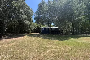 445 Loop Dr, Livingston, TX 77351 - Photo 19