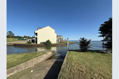 175 Heather Lane, Livingston, TX 77351 - Photo 7