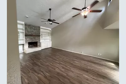 2318 Parkdale Drive, Houston, TX 77339 - Photo 3