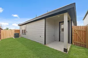 2202 Thorpe Grv Ct, Houston, TX 77090 - Photo 21