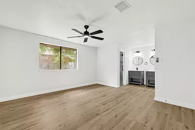 6703 Casablanca Drive, Houston, TX 77088 - Photo 15