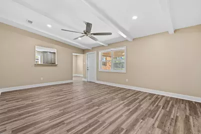 709 Scenic Drive, Baytown, TX 77521 - Photo 13