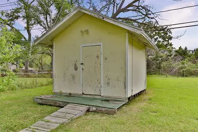 708 Winding Way Street, Lake Jackson, TX 77566 - Photo 15