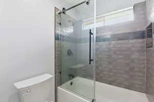 1018 S Wellsford Dr, Pearland, TX 77584 - Photo 37