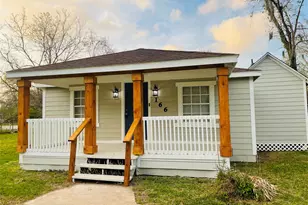 166 Sycamore St, Richwood, TX 77531 - Photo 5