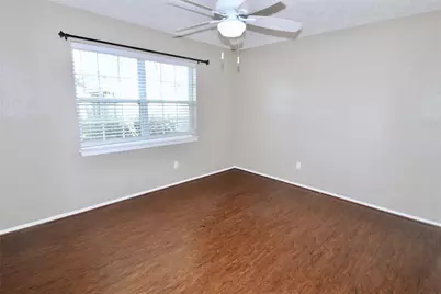 16731 Rippling Mill Drive, Sugar Land, TX 77498 - Photo 9