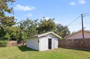 110 William Ave, Baytown, TX 77520 - Photo 21