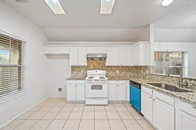 13130 Eldridge Meadow Drive, Houston, TX 77041 - Photo 5