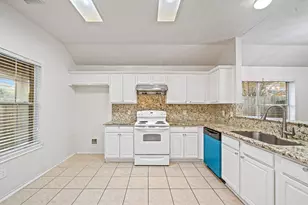 13130 Eldridge Meadow Dr, Houston, TX 77041 - Photo 5