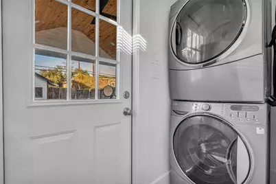 611 Harvard Street, Houston, TX 77007 - Photo 17