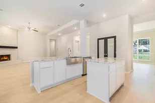 33 Cattle Dr, Bay City, TX 77414 - Photo 13