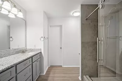 115 S Vesper Bend Circle, The Woodlands, TX 77382 - Photo 21
