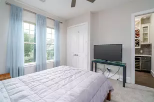 1303 Edwinstowe Trl, Houston, TX 77043 - Photo 19