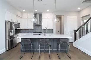 1303 Edwinstowe Trl, Houston, TX 77043 - Photo 17