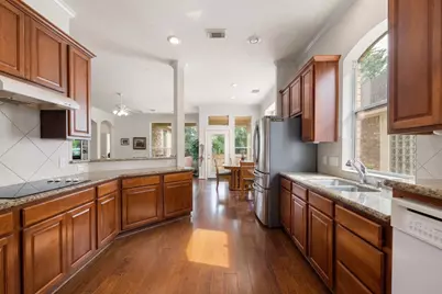 27 Misty Harbor E, Montgomery, TX 77356 - Photo 13
