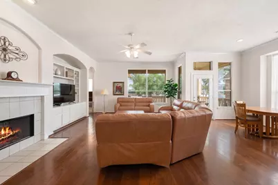 27 Misty Harbor E, Montgomery, TX 77356 - Photo 9