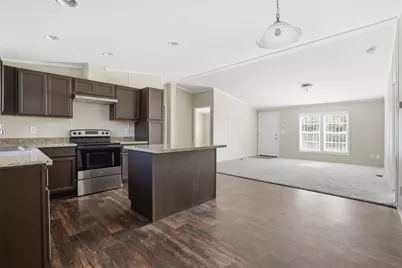 114 Dolphin Harbor N, Baytown, TX 77523 - Photo 5