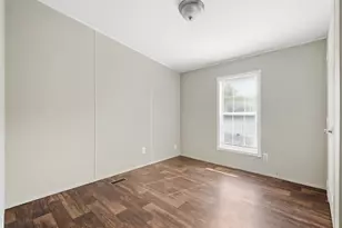 114 Dolphin Harbor N, Baytown, TX 77523 - Photo 15