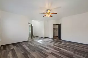 18666 Legend Oaks Dr, Magnolia, TX 77355 - Photo 11