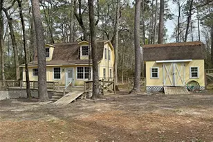 76 Corkwood Rd, Trinity, TX 75862 - Photo 1