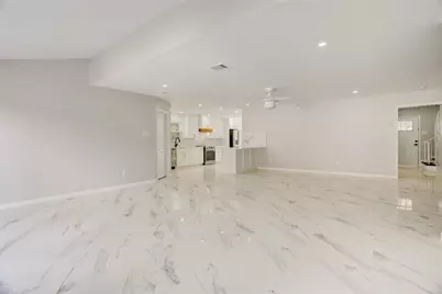 6502 Cypress Point Drive, Houston, TX 77069 - Photo 9