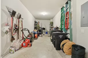 8214 Bosphorus St, Houston, TX 77044 - Photo 33