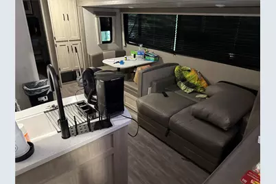 179 Somerset, Livingston, TX 77351 - Photo 3