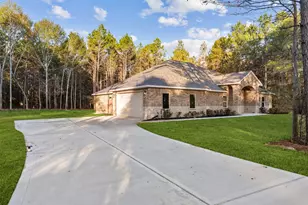 105 Wood Forest Ln, Huntsville, TX 77340 - Photo 5