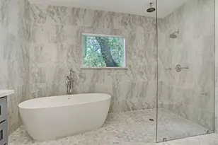 818 Lamonte Ln, Houston, TX 77018 - Photo 9