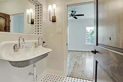 818 Lamonte Lane, Houston, TX 77018 - Photo 11