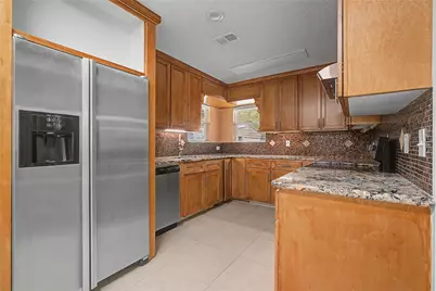 6742 Dusty Lane, Conroe, TX 77306 - Photo 13
