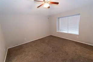 1009 Wildwood Dr, Deer Park, TX 77536 - Photo 11