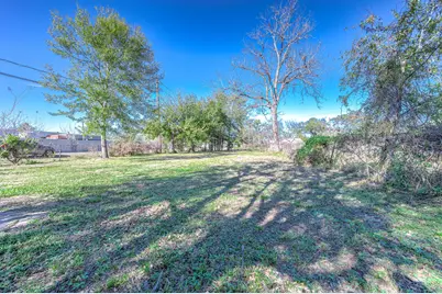 5402 Bennington Street, Houston, TX 77028 - Photo 7