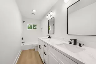 1011 Festival Dr, Houston, TX 77062 - Photo 15