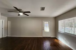 510 Gammon Dr, Houston, TX 77022 - Photo 7