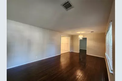 510 Gammon Drive, Houston, TX 77022 - Photo 3