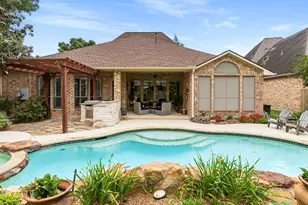 99 N Mews Wood Ct, The Woodlands, TX 77381 - Photo 37