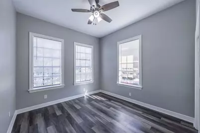 715 35th Street, Galveston, TX 77550 - Photo 23