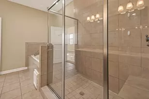 2063 W 14th 1/2 St, Houston, TX 77008 - Photo 29