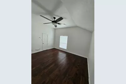 9207 Dairy View Lane, Houston, TX 77099 - Photo 21