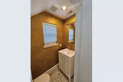 9207 Dairy View Lane, Houston, TX 77099 - Photo 13