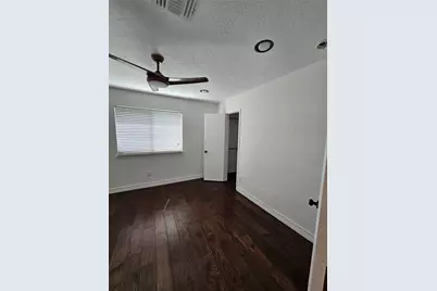 9207 Dairy View Lane, Houston, TX 77099 - Photo 25