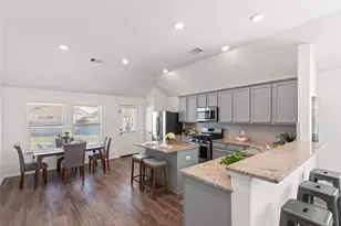 705 Autumn Lake Ln, Magnolia, TX 77354 - Photo 11