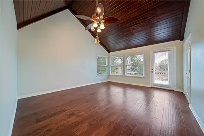 2662 Sailboat Drive, Houston, TX 77058 - Photo 11