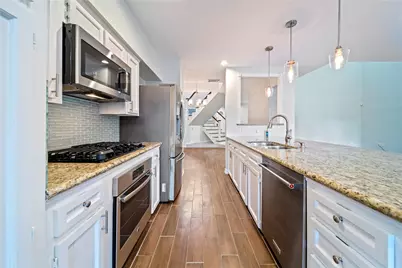 2662 Sailboat Drive, Houston, TX 77058 - Photo 7