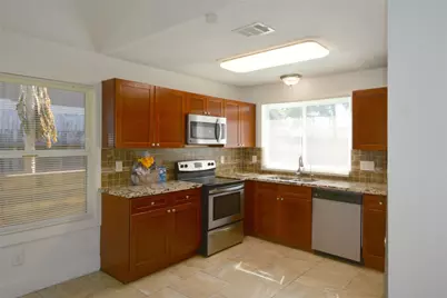 12730 Palm Desert Lane, Houston, TX 77099 - Photo 7