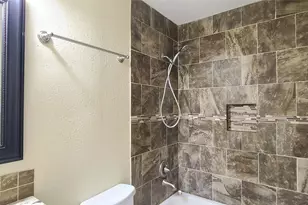 12730 Palm Desert Ln, Houston, TX 77099 - Photo 25