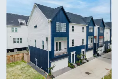 735 Bringhurst Street, Houston, TX 77020 - Photo 1