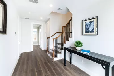 735 Bringhurst Street, Houston, TX 77020 - Photo 3