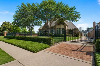 30 Waters Lake Boulevard, Missouri City, TX 77459 - Photo 5